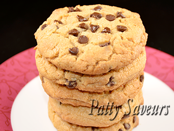 Chocolate Chips Peanut Butter Cookies