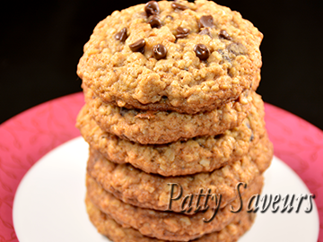 Oatmeal Pear Pecans Choc Chip Cookies small